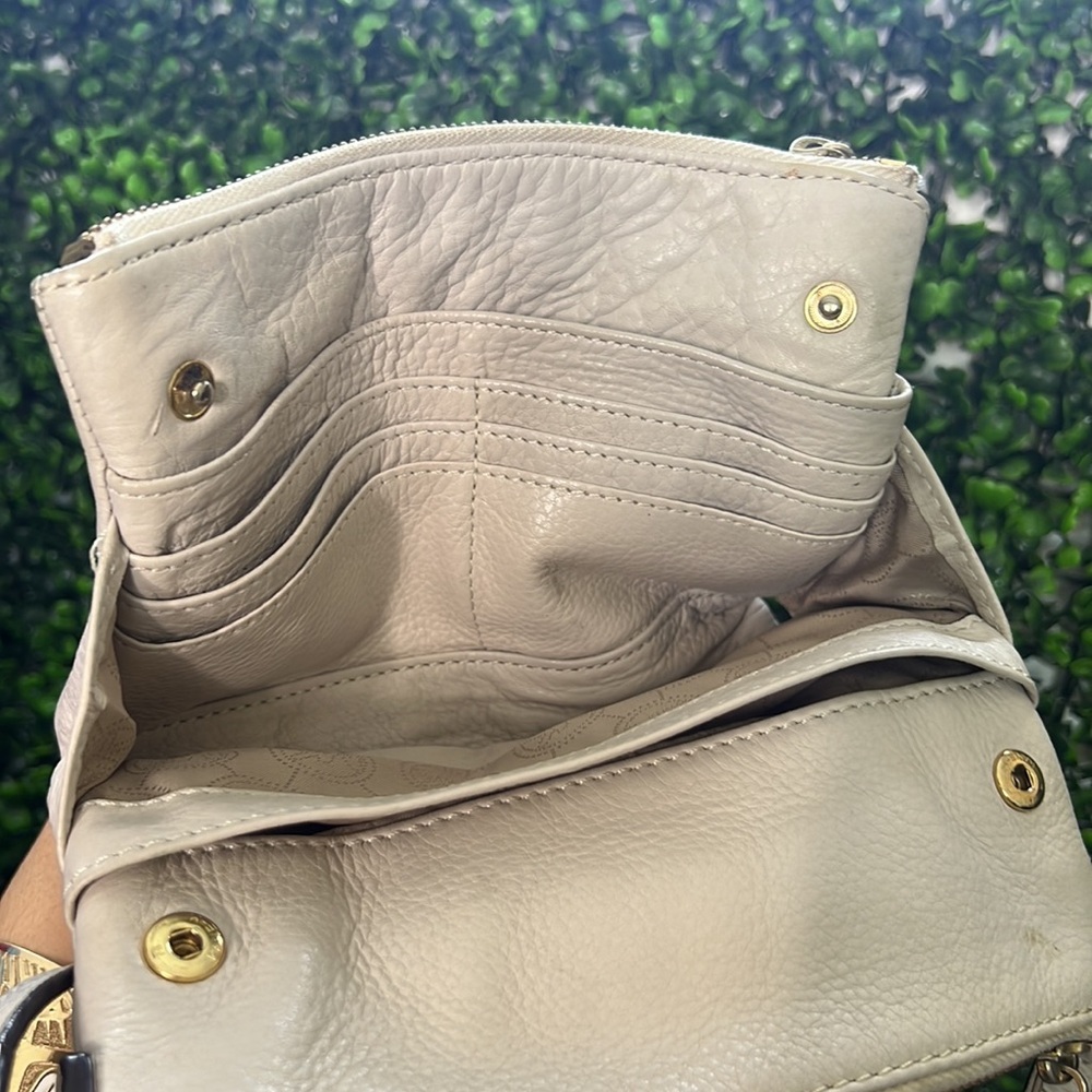 AUTHENTIC Michael Kors Fulton Leather Crossbody Bag in Vanilla - Picture 8 of 13
